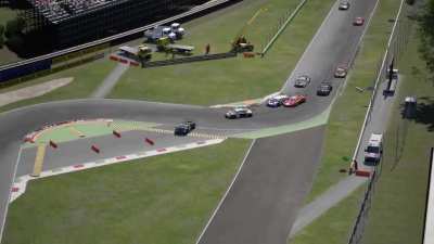 how to overtake 4 people @ Monza