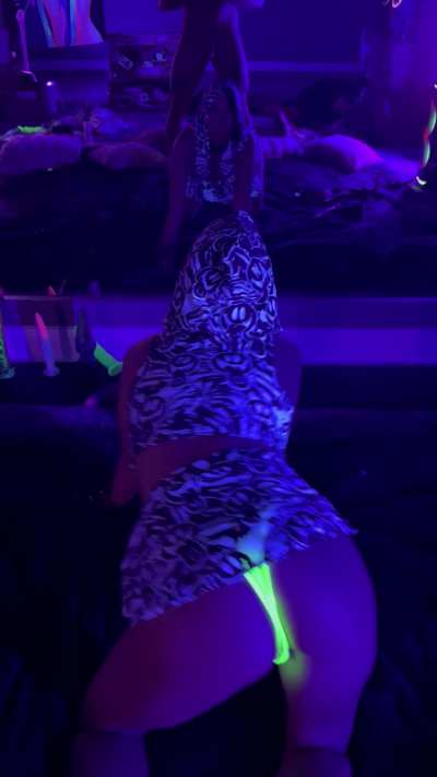 Wiggle it
