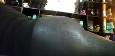 Pawg Farts