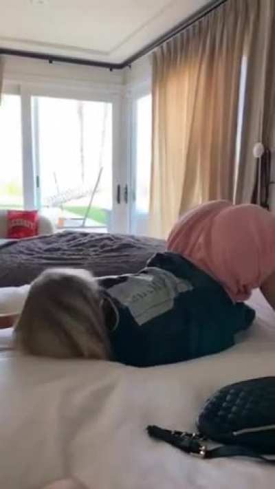 Ist Corinna Kopf hier erlaubt?