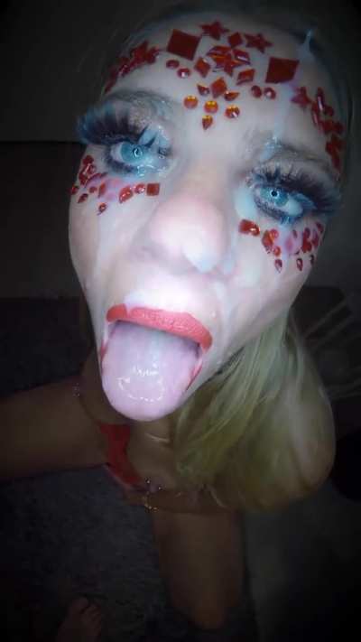 eyes cumshot