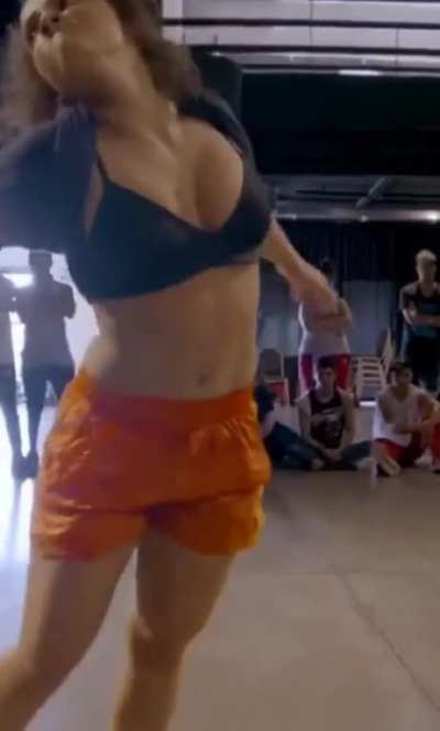 Jiggles half speed