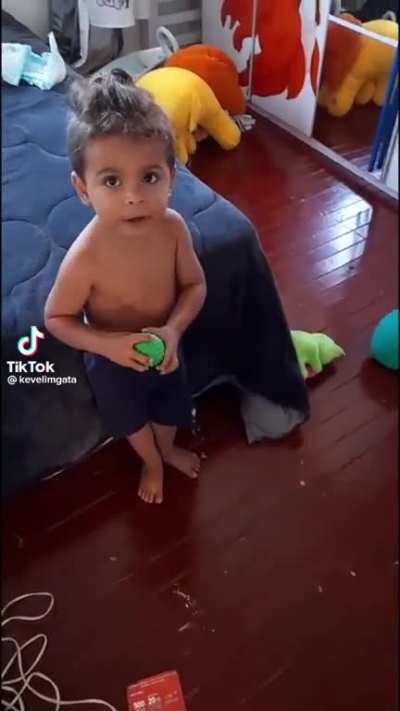 🤨