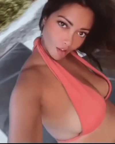 Riya Sen 