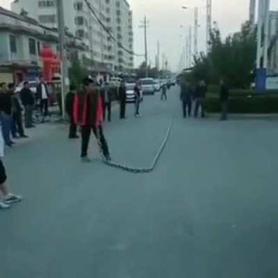 А если по ногам? Оторвет или полом<wbr>ает?