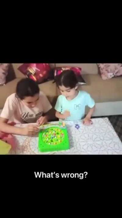 Two days ago, Ahmad Mansi from Gaza was recording a YouTube video with his children trying to distract them from the non-stopping shelling. Today, Ahmad was killed by an Israeli shelling. These 3 angels lost their father on Eid, and will continue to strug