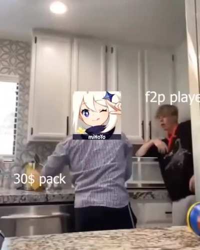 Mihoyo to f2p players at anniversary (Sorry for bad edit it's my first time)
