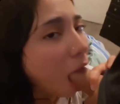👅