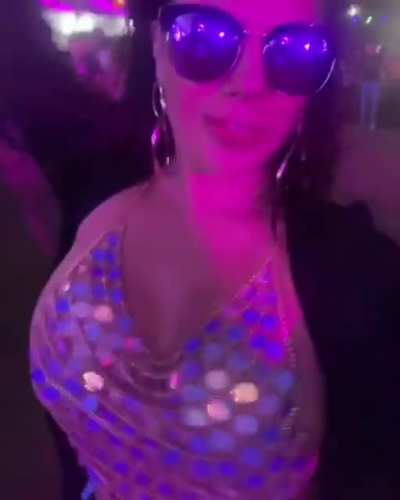 Que buenas tetas