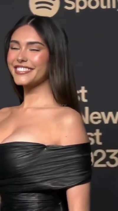 Madison Beer 