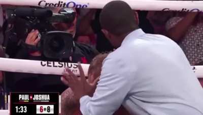 ACTUAL HEAVYWEIGHT BOXER VS YOU TUBER 