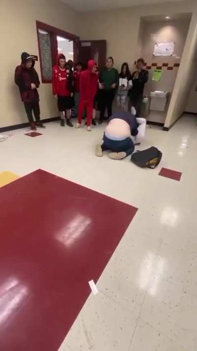 Bjj girl wins a 2v1