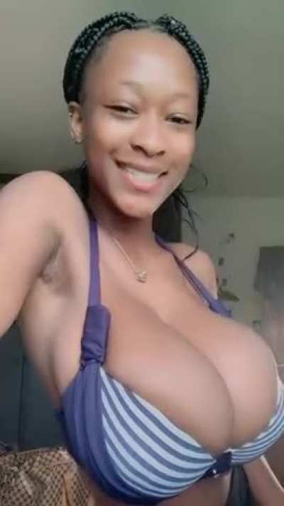 MAN.... LIKE SHES SO FUCKING HOT!! 😍😛🤩. FOR THOSE FELLAS WHO HAVE SOME CONTENT OF HER UPLOAD IT FOR THE BOYS! HAVE A GOOD ONE EVERYONE