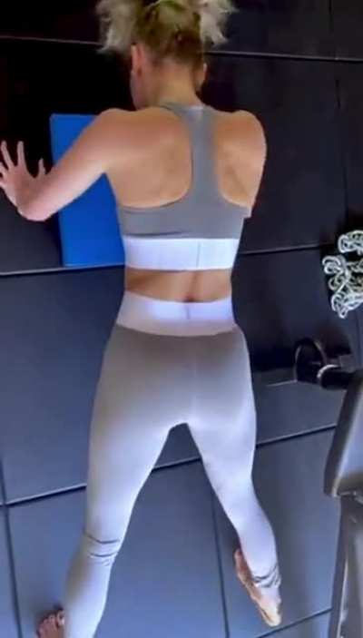 Brie Larson