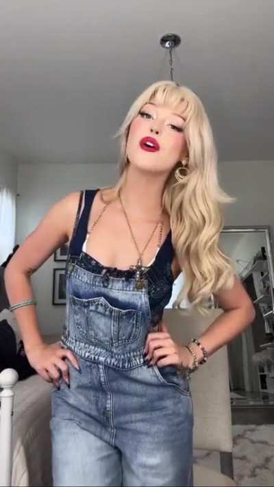 She's gorgeous 
