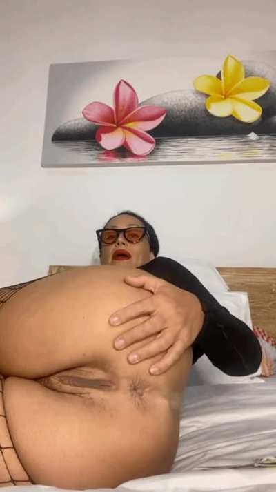 Eat my holes babe
