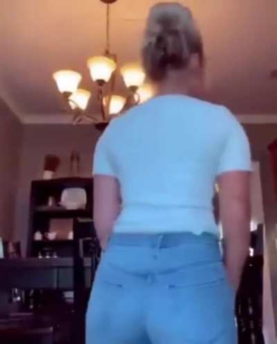 🤫