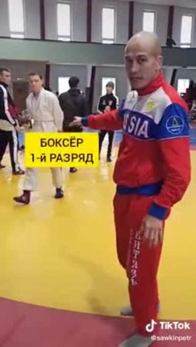 Ни один вид ударных единоборств не сравнится с борьбой... Ага.