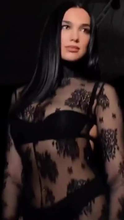 Dua Lipa