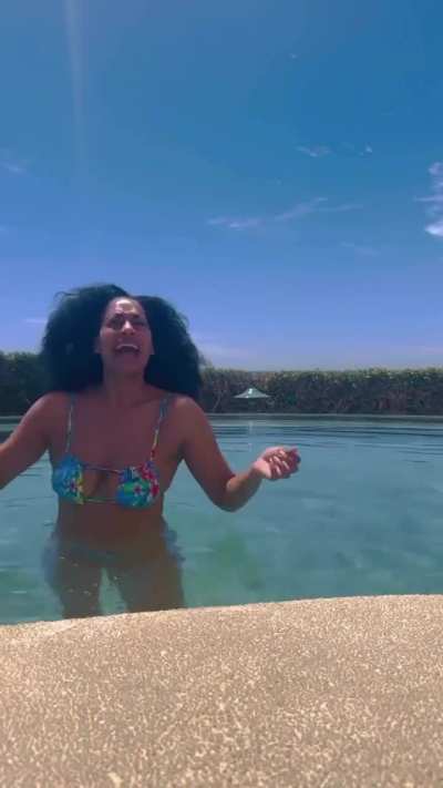 Sexy Tracee