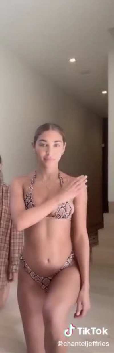 😋