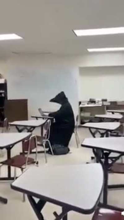 öhöm öhöm öhöm