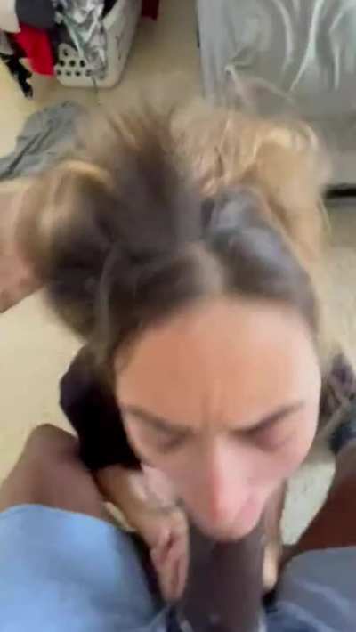 [Reddit] Come feed this high slut huge cocks and sissy captions/hypno