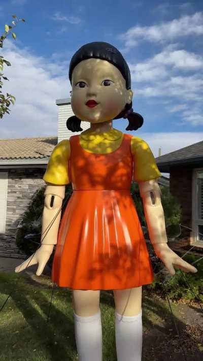 Young-Hee on the front lawn