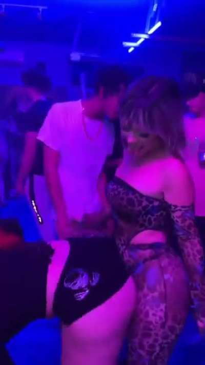 BFF in the Club