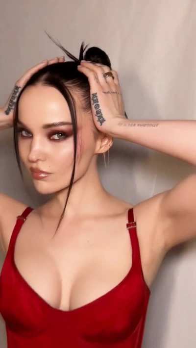 Dove Cameron