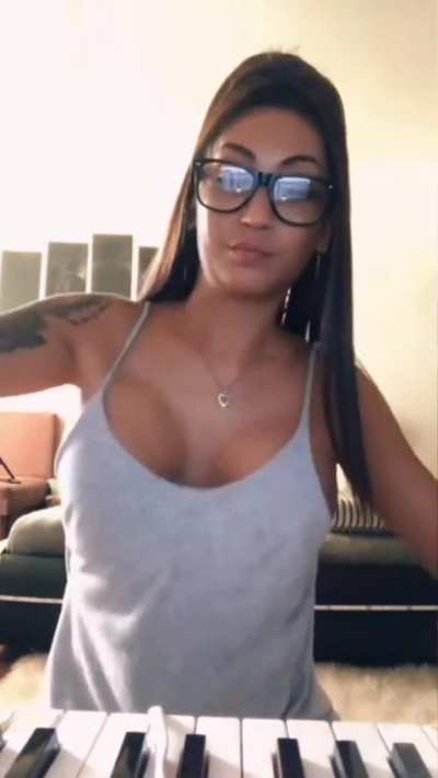 Flex Queen