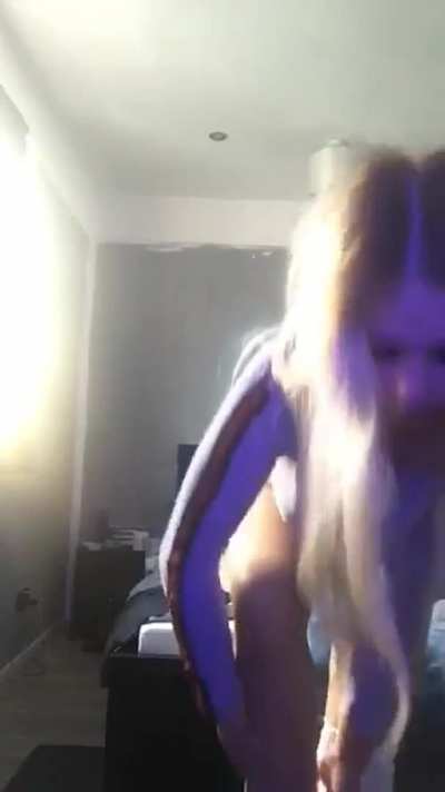 20[F4M] I'll send a nude to evry UP *comment DONE and I'll send* Snp👻:<wbr>White<wbr>hot00<wbr>1