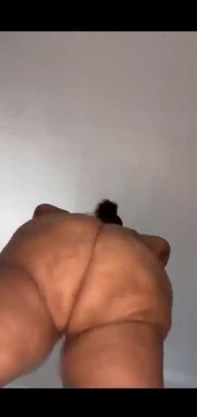 Massive cheeks
