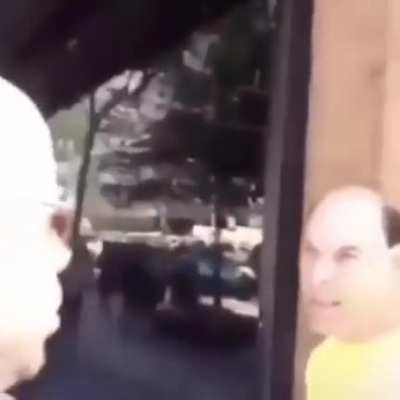 °_°
