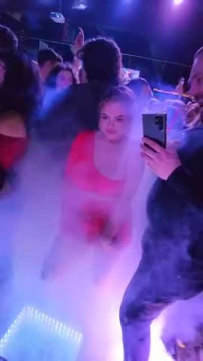 can i be ur fuckdoll after the club?😈🎉 watch til the end💦