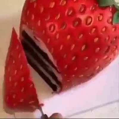 cursed_cake