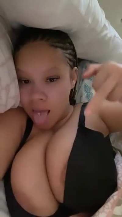 ( o )( o )