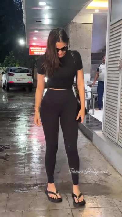 Saiee Manjrekar's ass is so underrated 