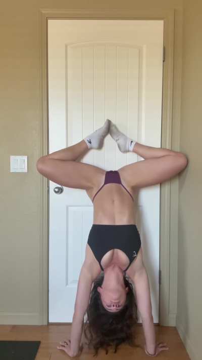 Every flex is me reminding you this ass is built to ride