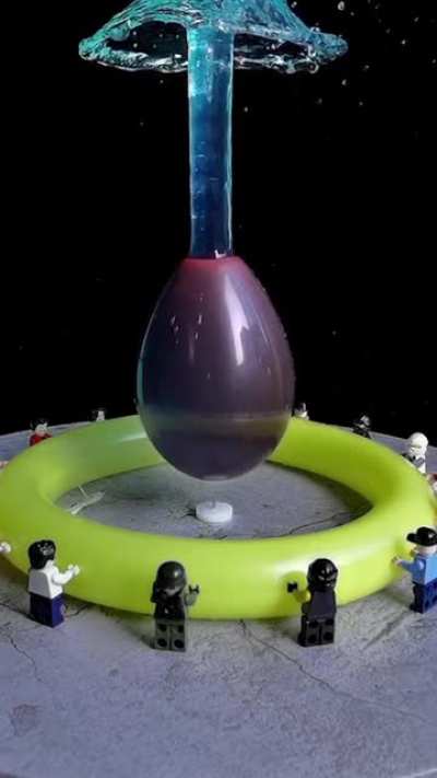 The drowning of the legos