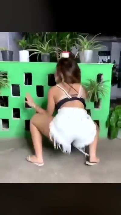 Cabeça dela giroukkkkkkk