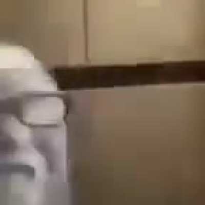 ‎