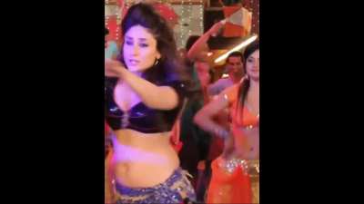Bebo's navel .