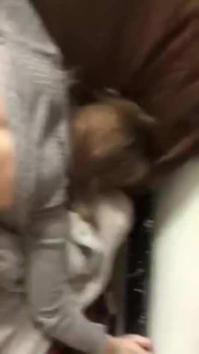 That grip and that ass is everything a man ask for