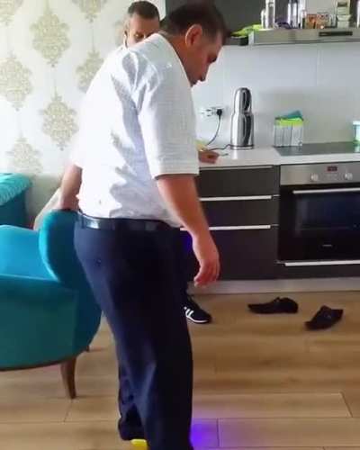 I'm gonna try out this hoverboard without holding on to anything, what could go wrong?