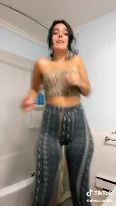 @elysecarolyn 