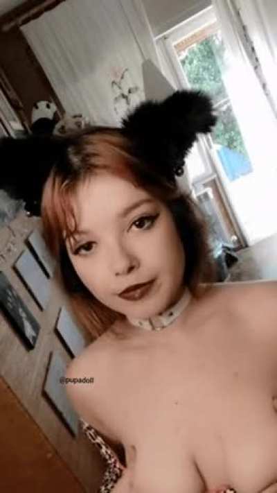 Arrows up for a Free Sex Tape gif in your Dms 🤍