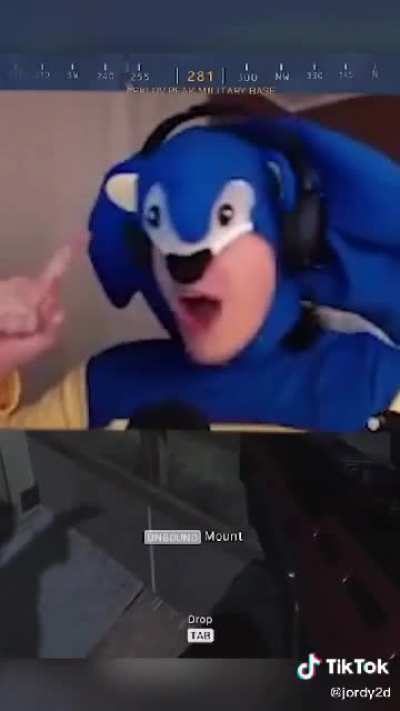 Sonic gets a spook