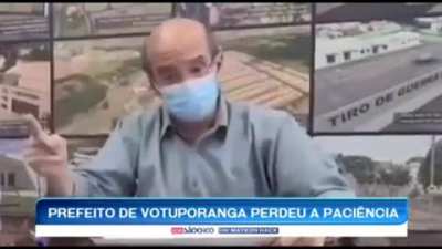 Prefeito assim só no Brasil