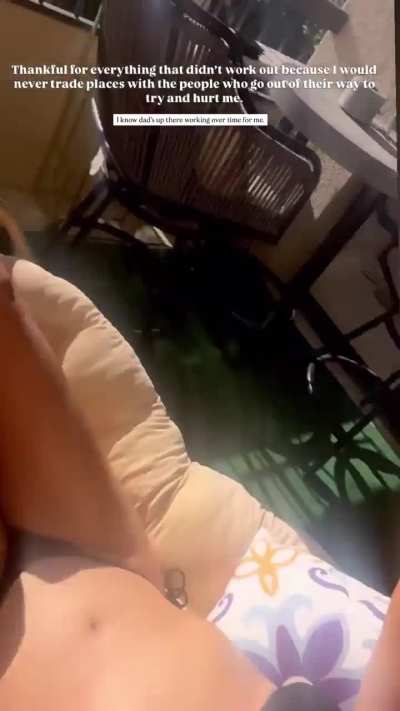 Nikki B